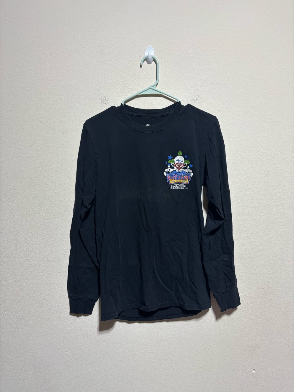 Universal Black Long-Sleeve Kids Tee with Colorful Clown Graphic
